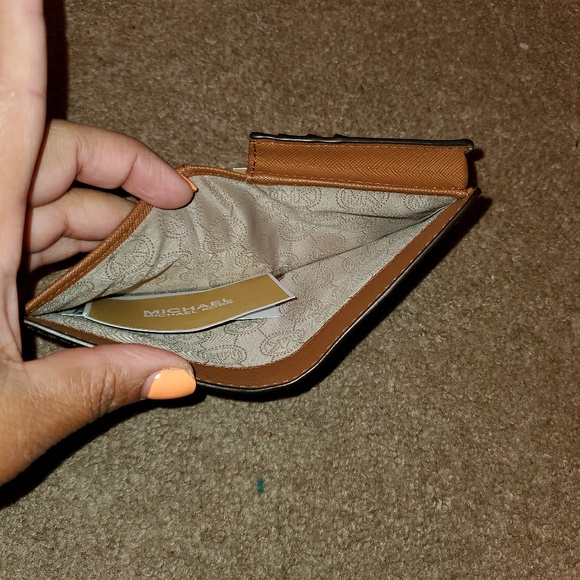 Mk signature saffiano - Picture 4 of 4